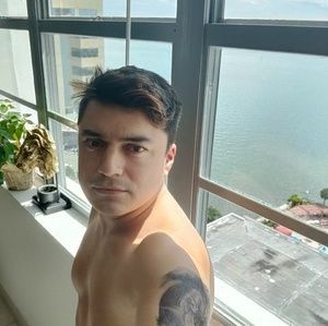 Meet your Posher, Diego